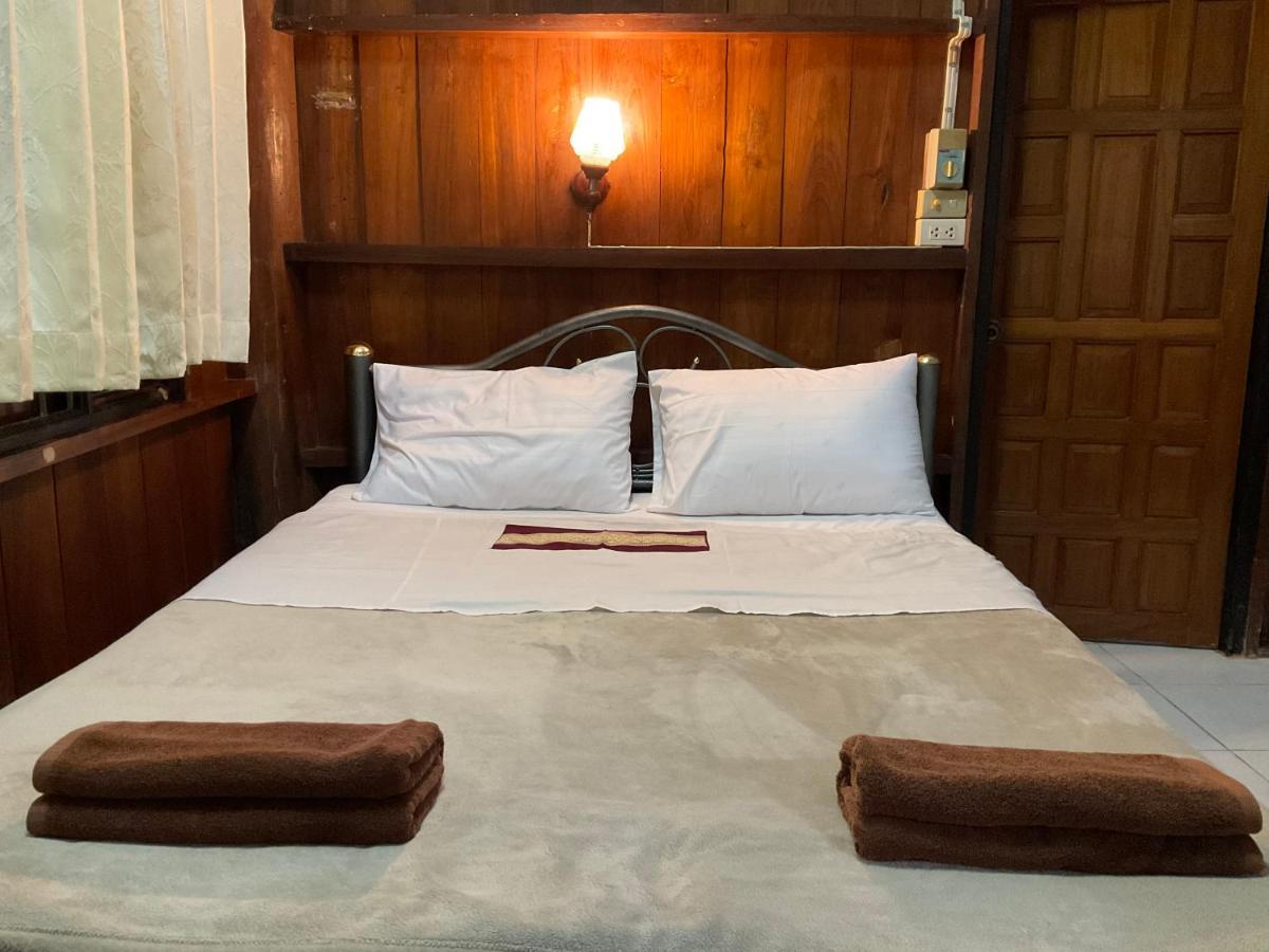 Kwanlah Homestay Mae Chaem Eksteriør billede